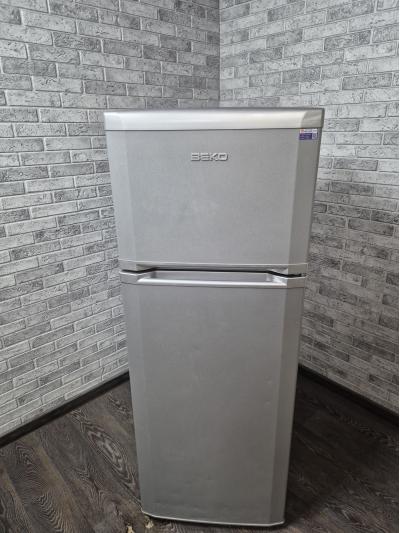 Холодильник Beko DSE25006